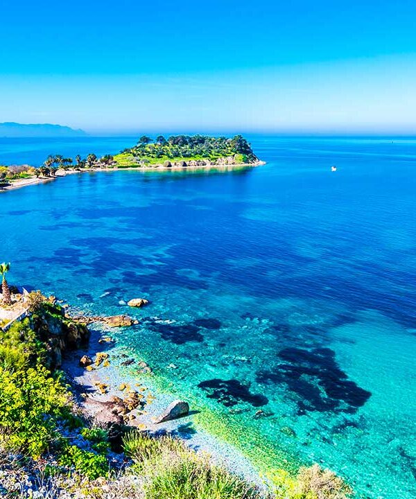 coast-of-kusadasi-turkey